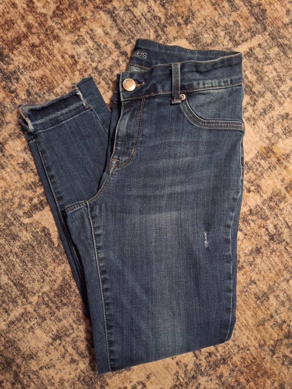 Maurices Skinny Jeans. Sz Med Short.